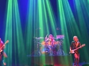 Moving Pictures – Rush Tribute