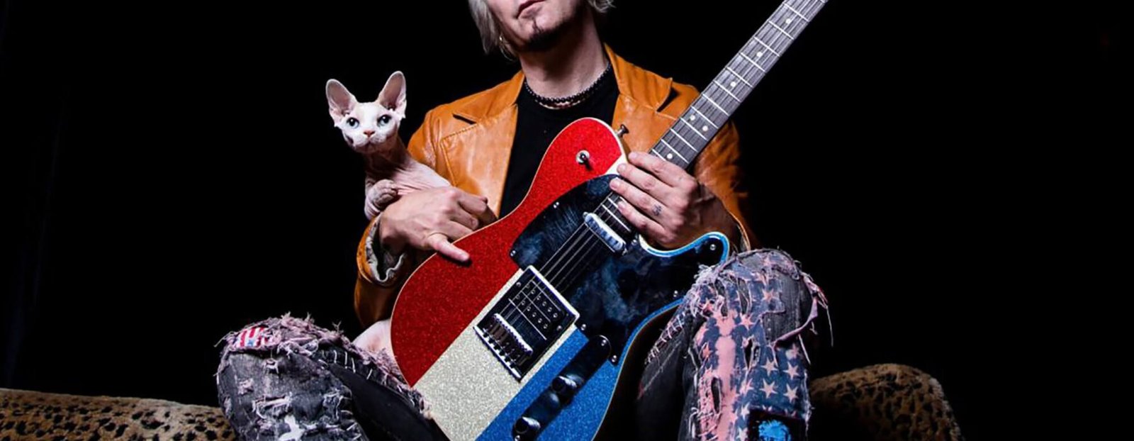 Divergent present JOHN 5 at Newcastle University Student Union